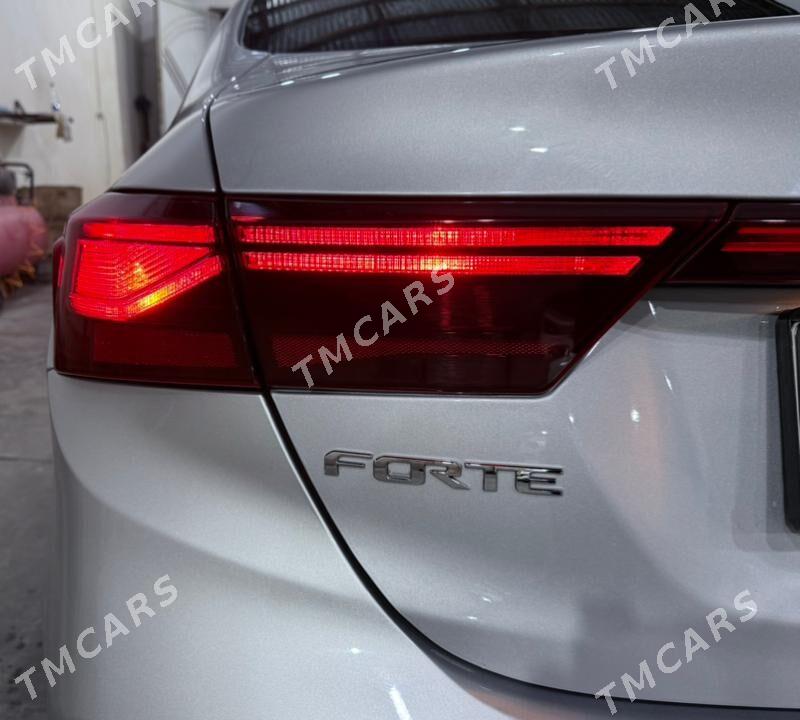 Kia Forte 2021 - 190 000 TMT - Байрамали - img 9