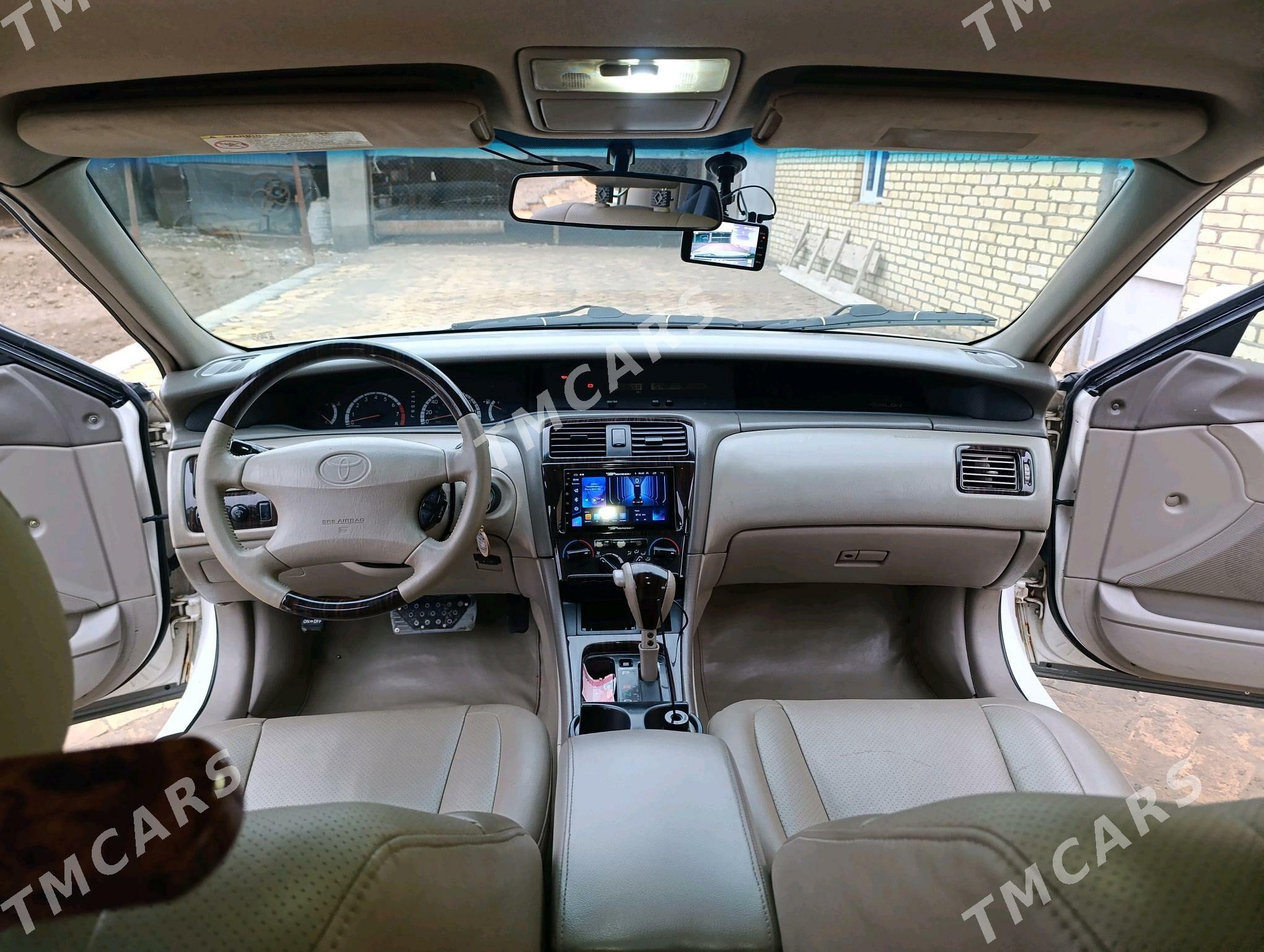 Toyota Avalon 2001 - 170 000 TMT - Байрамали - img 5