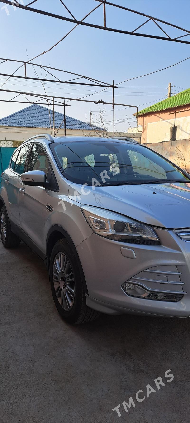 Ford Club Wagon 2015 - 220 000 TMT - Ашхабад - img 4