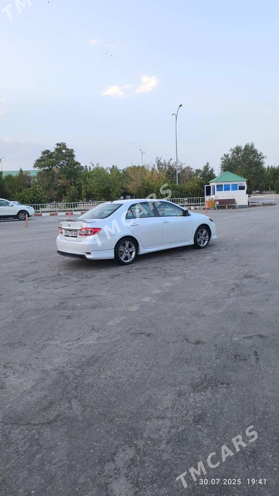 Toyota Corolla 2012 - 179 000 TMT - Ашхабад - img 3