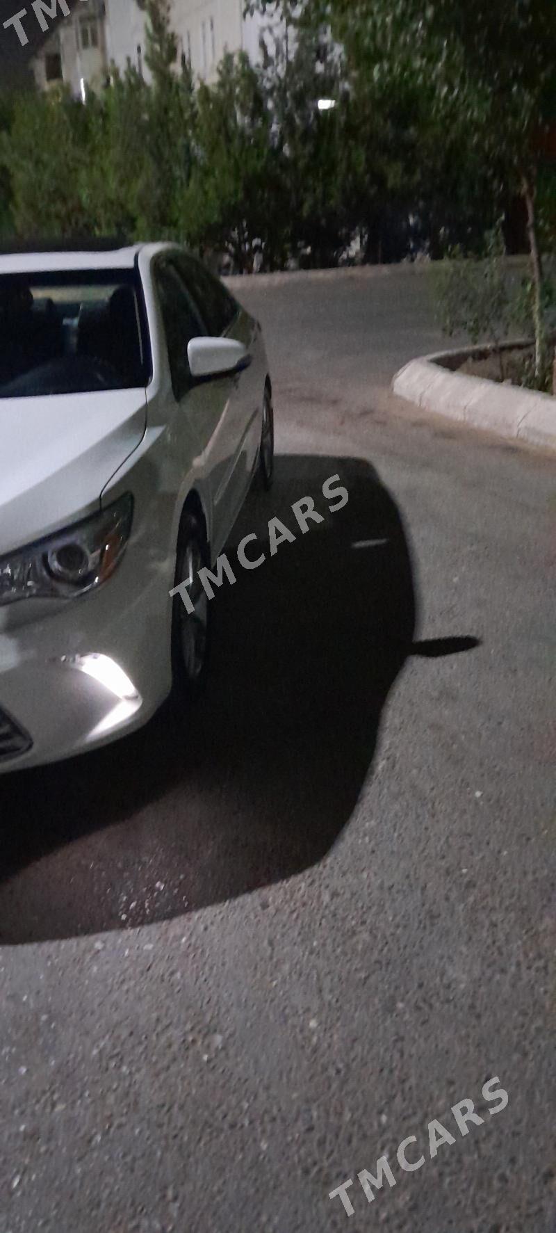 Toyota Camry 2017 - 268 000 TMT - Ашхабад - img 4