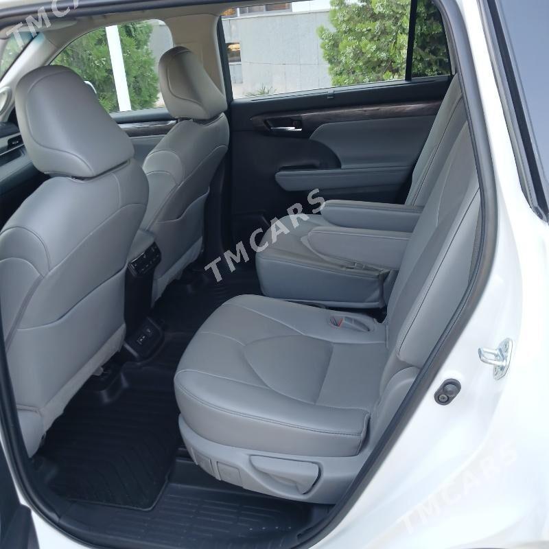 Toyota Highlander 2022 - 745 000 TMT - Daşoguz - img 6