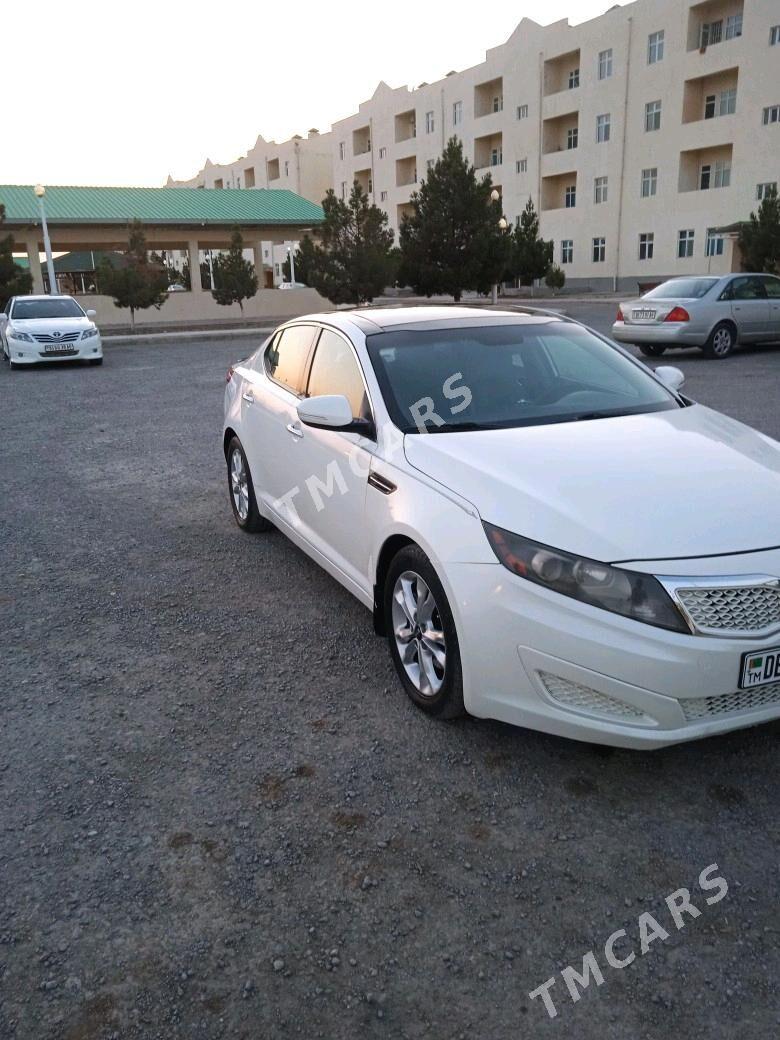 Kia Optima 2011 - 145 000 TMT - Гызыларбат - img 3