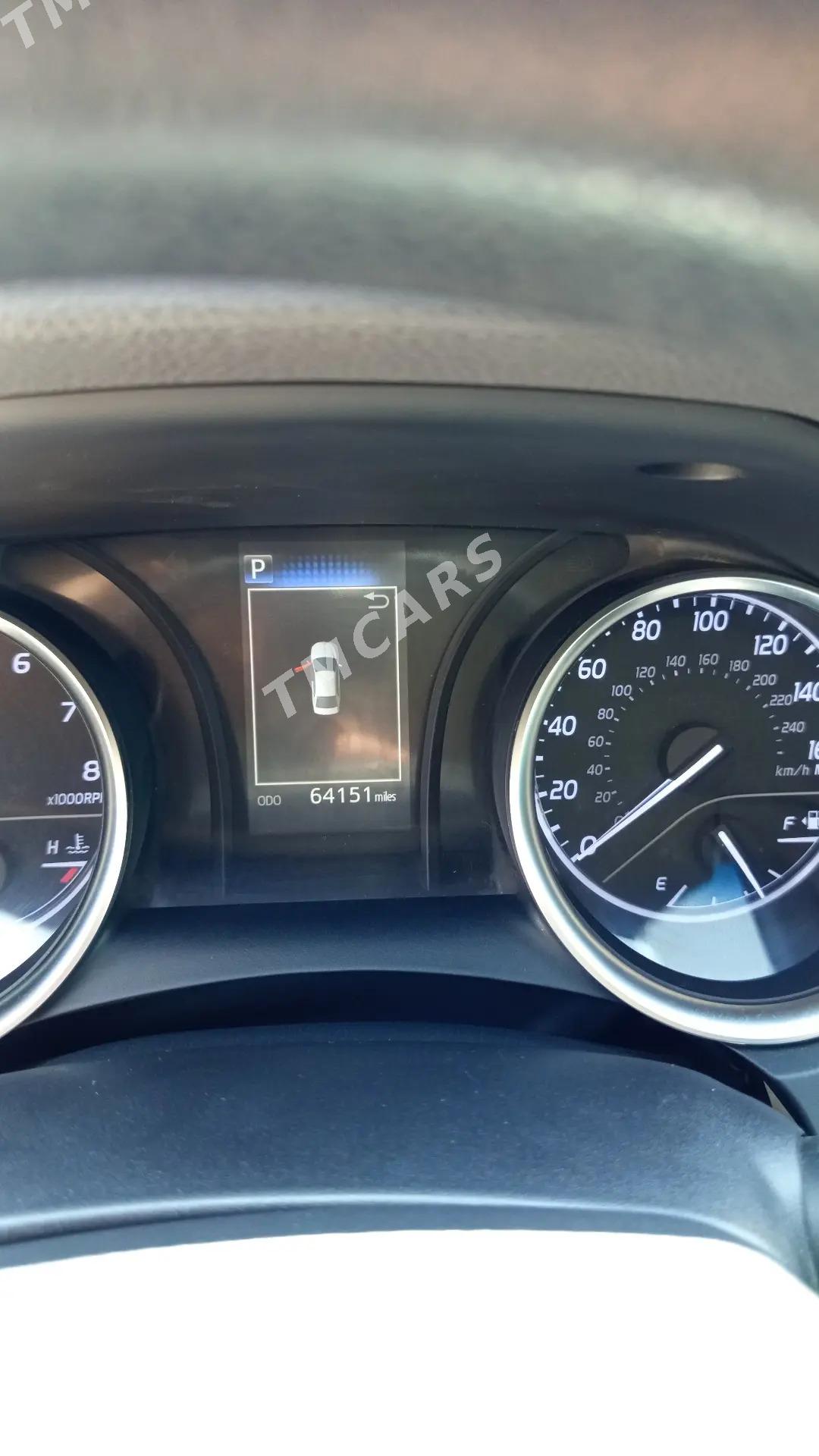 Toyota Camry 2018 - 295 000 TMT - Aşgabat - img 3