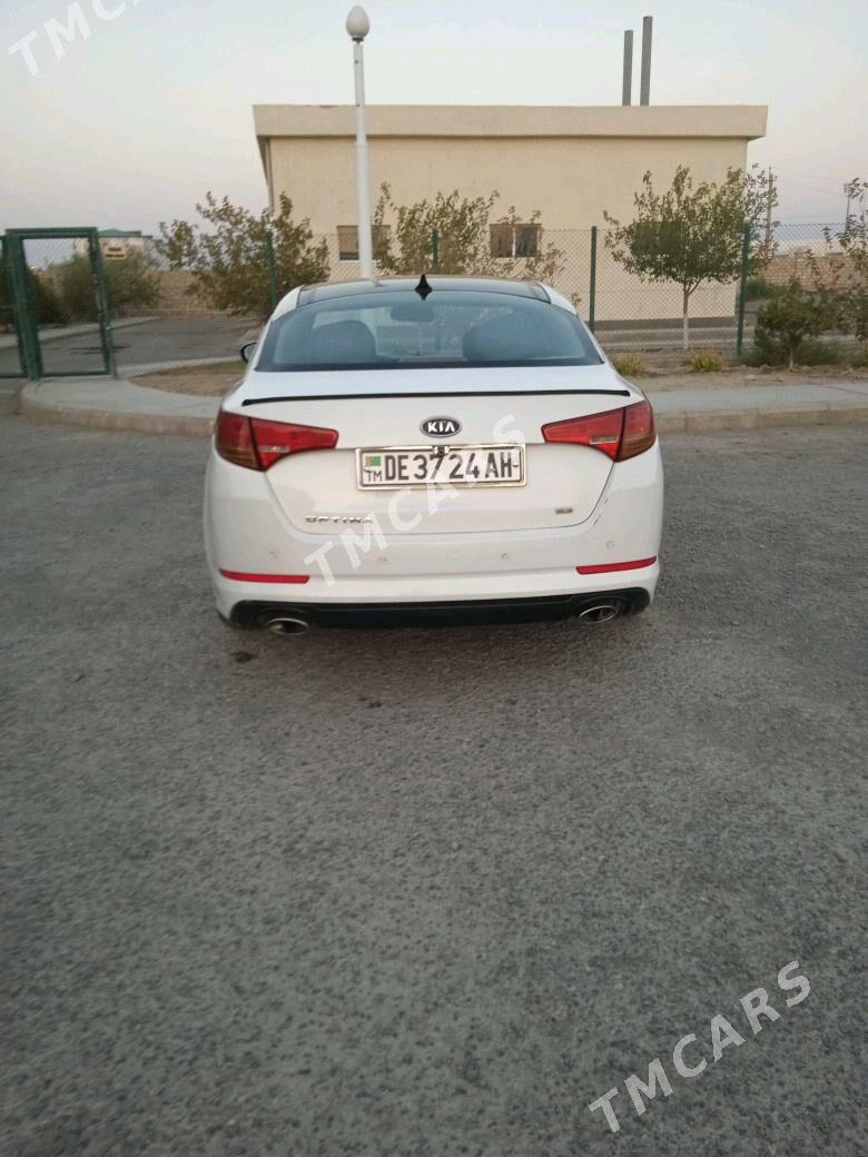 Kia Optima 2011 - 145 000 TMT - Гызыларбат - img 4