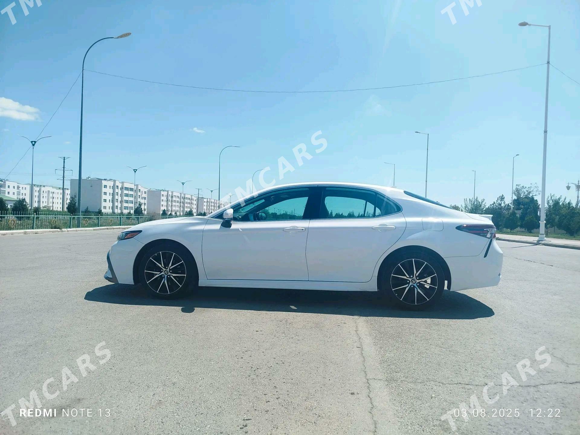 Toyota Camry 2022 - 325 000 TMT - Дашогуз - img 4