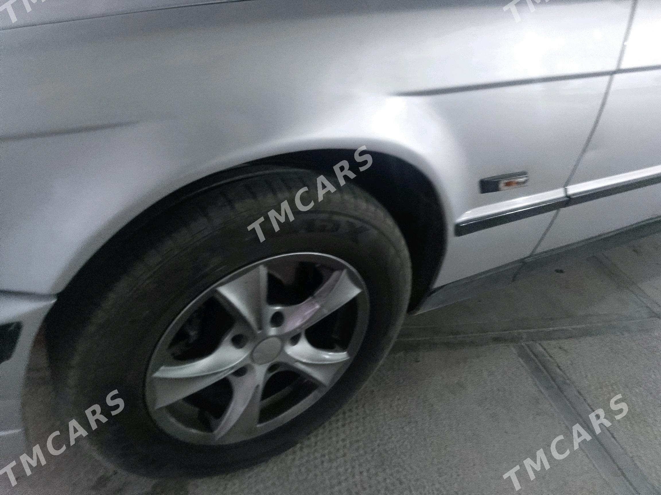 BMW 535 1990 - 26 000 TMT - Balkanabat - img 5