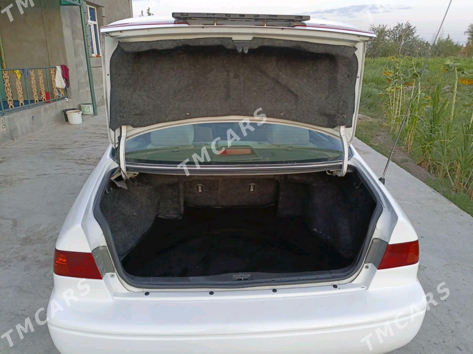 Toyota Camry 2000 - 146 000 TMT - Губадаг - img 7