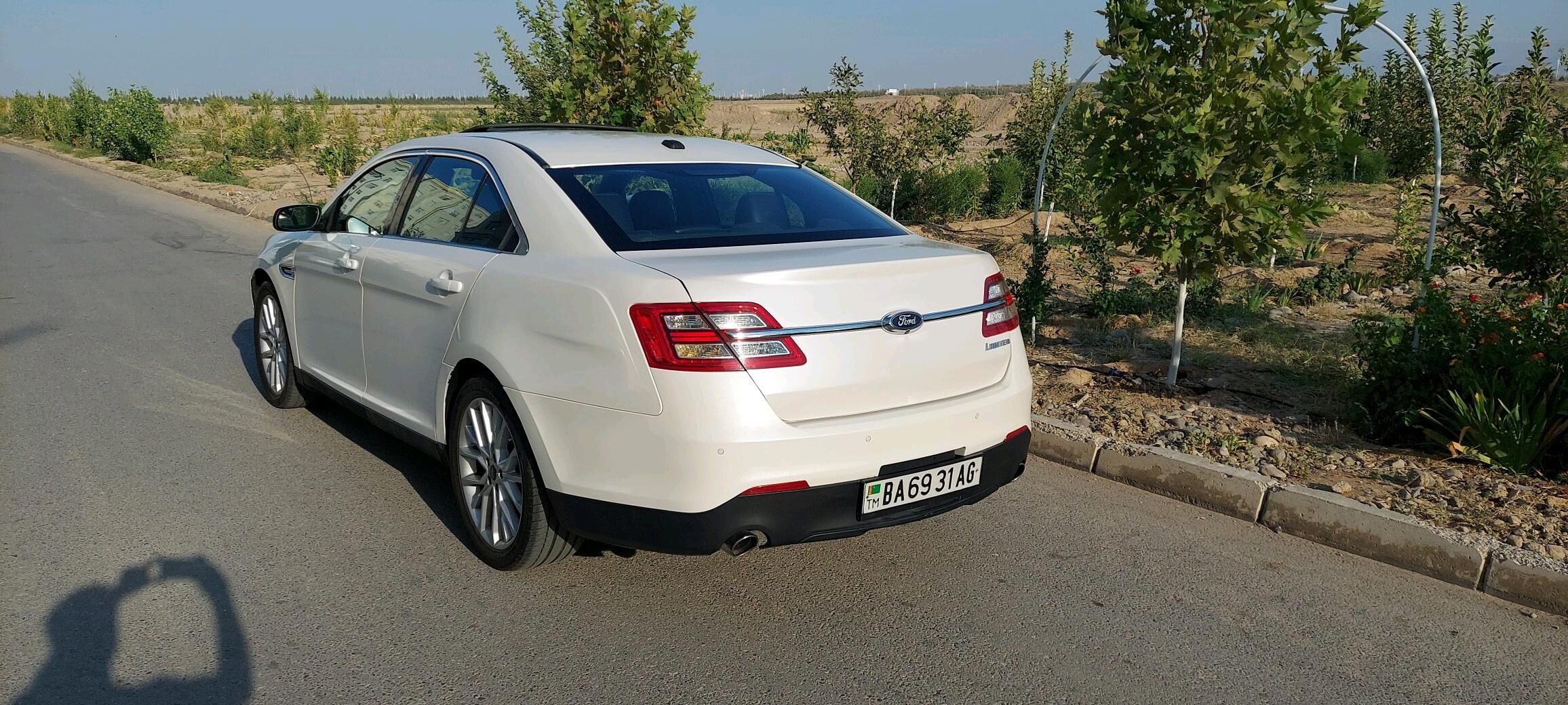 Ford Taurus 2019 - 190 000 TMT - Hitrowka - img 6