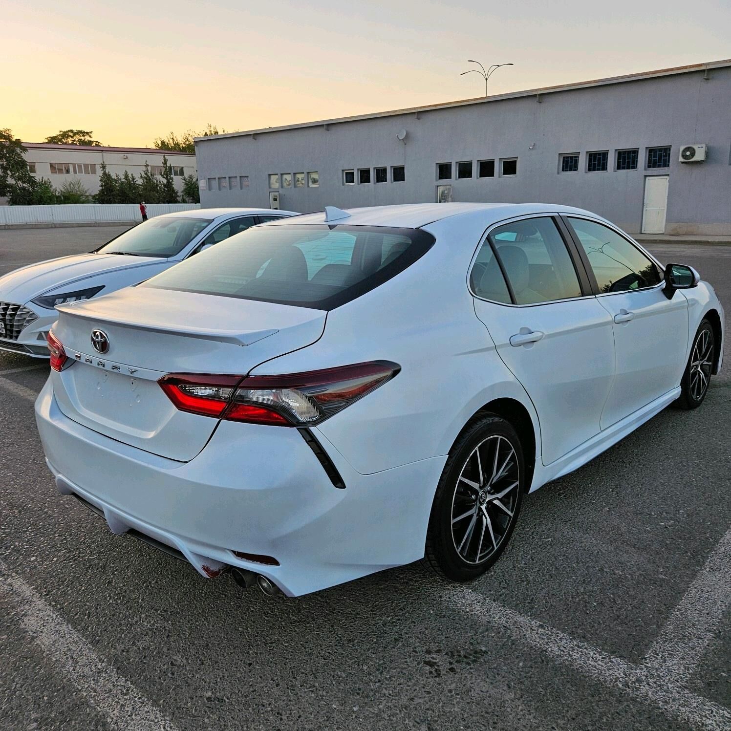 Toyota Camry 2021 - 279 000 TMT - Aşgabat - img 5