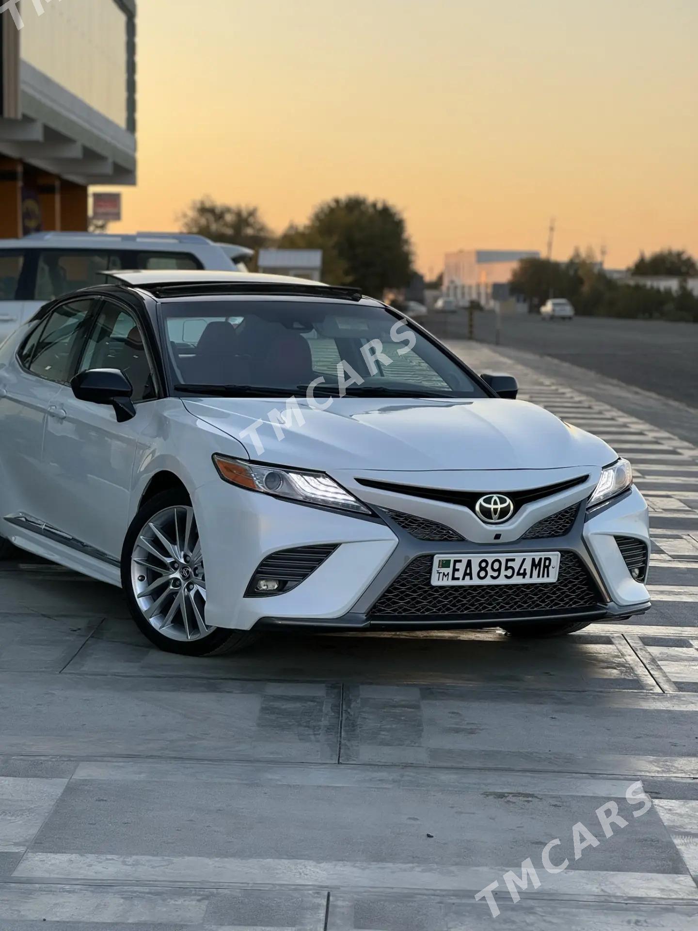 Toyota Camry 2018 - 395 000 TMT - Mary - img 4