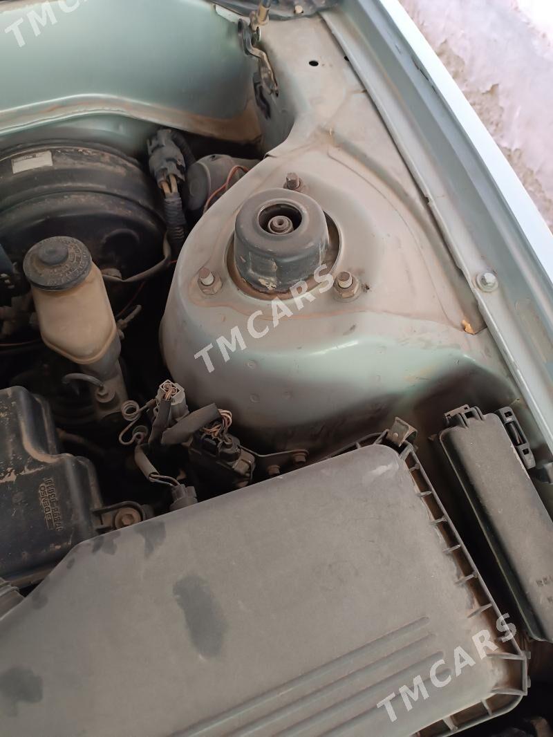 Toyota Camry 1994 - 90 000 TMT - Халач - img 7