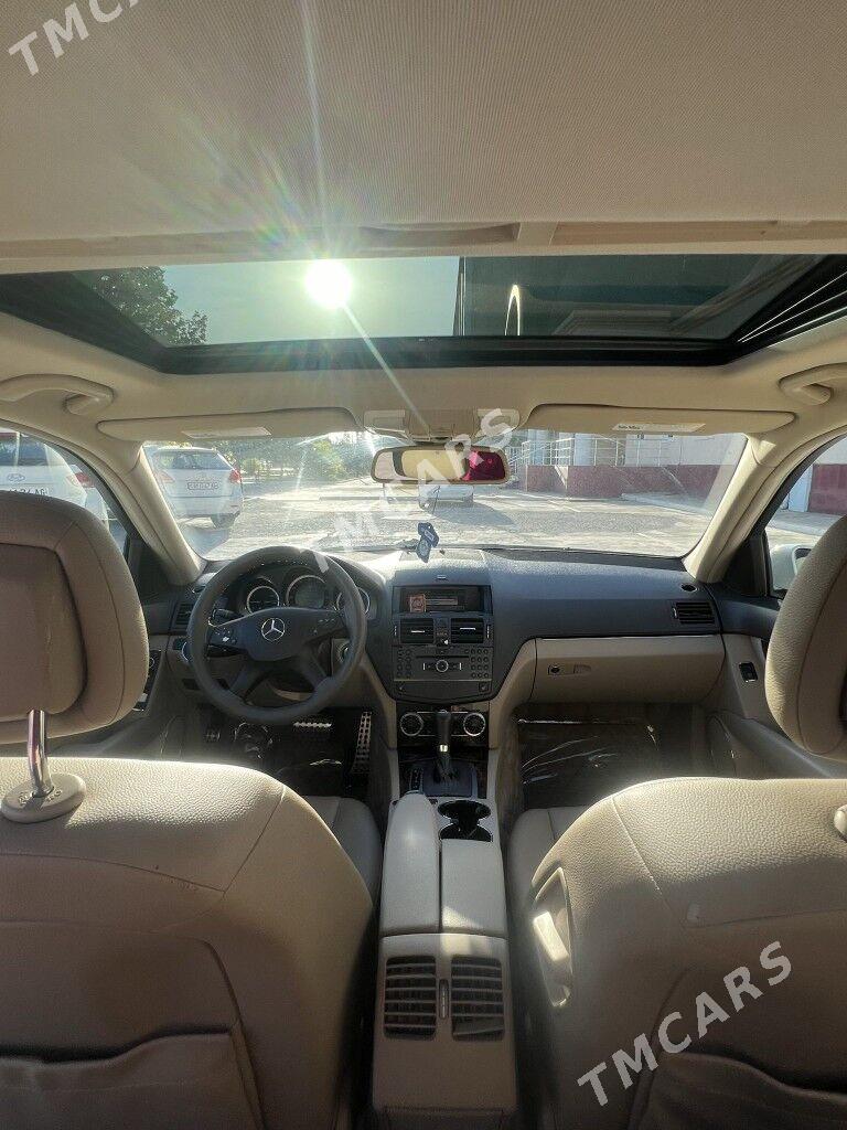 Mercedes-Benz C350 2010 - 240 000 TMT - Aşgabat - img 5