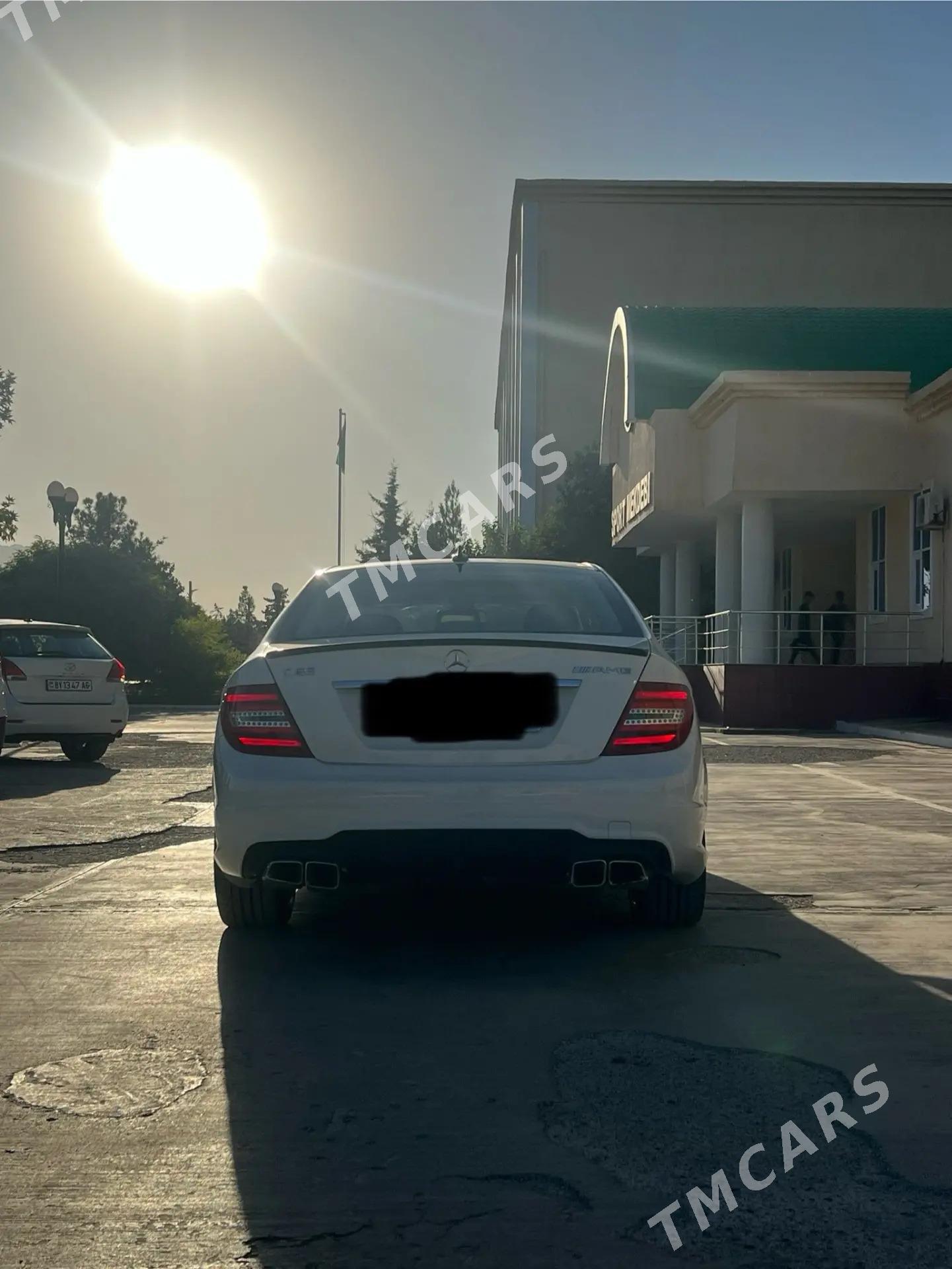 Mercedes-Benz C350 2010 - 240 000 TMT - Aşgabat - img 8
