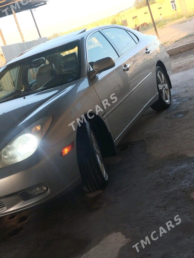 Lexus ES 2003 - 186 000 TMT - Дянев - img 5