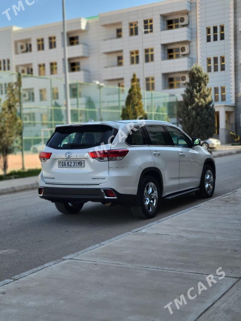 Toyota Highlander 2018 - 520 000 TMT - Мары - img 6