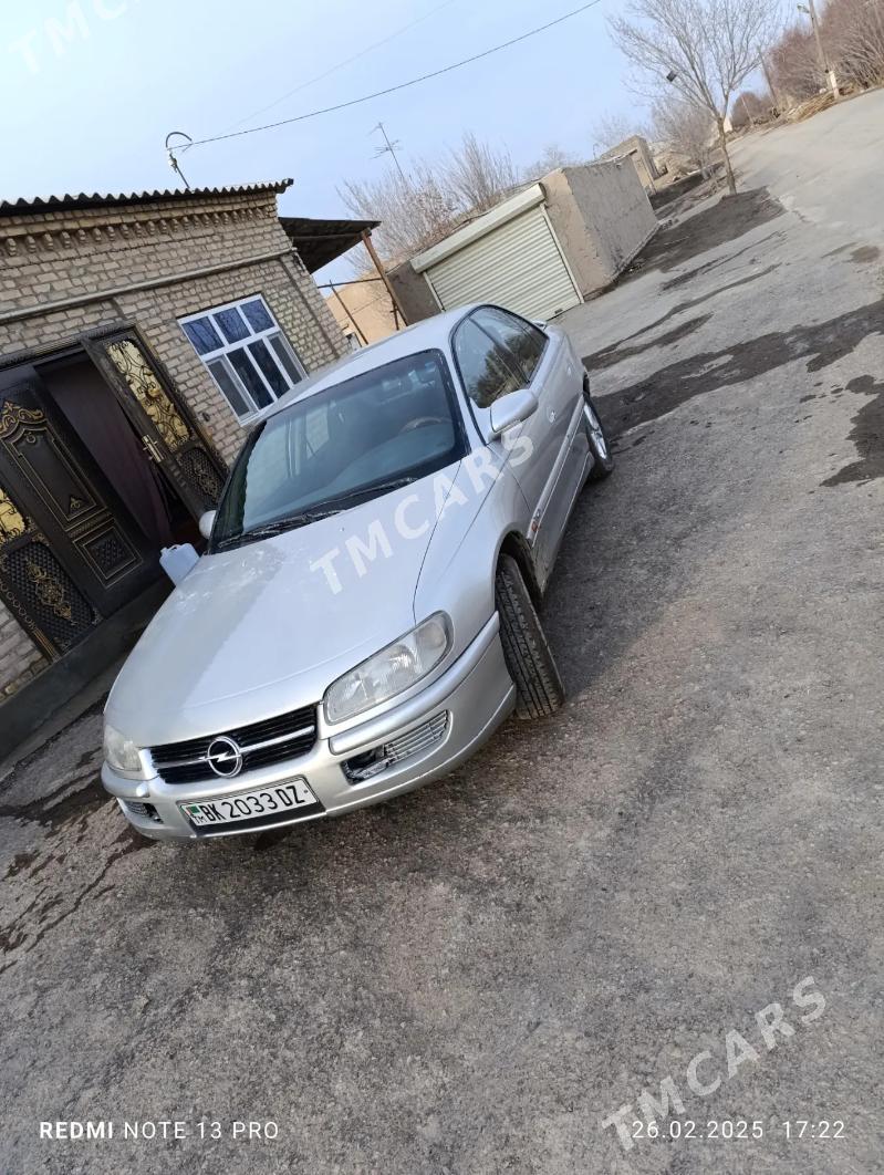 Opel Omega 1995 - 40 000 TMT - Губадаг - img 6