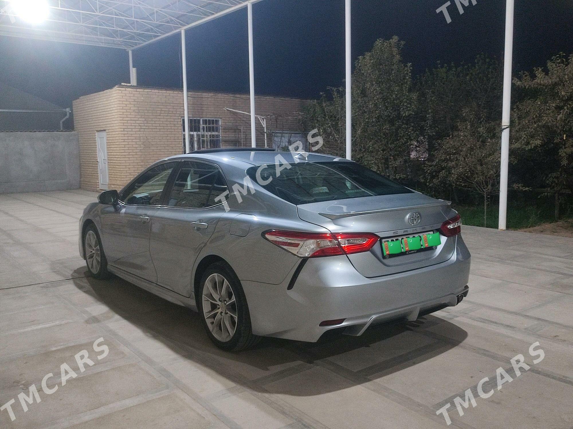Toyota Camry 2020 - 330 000 TMT - Мары - img 3