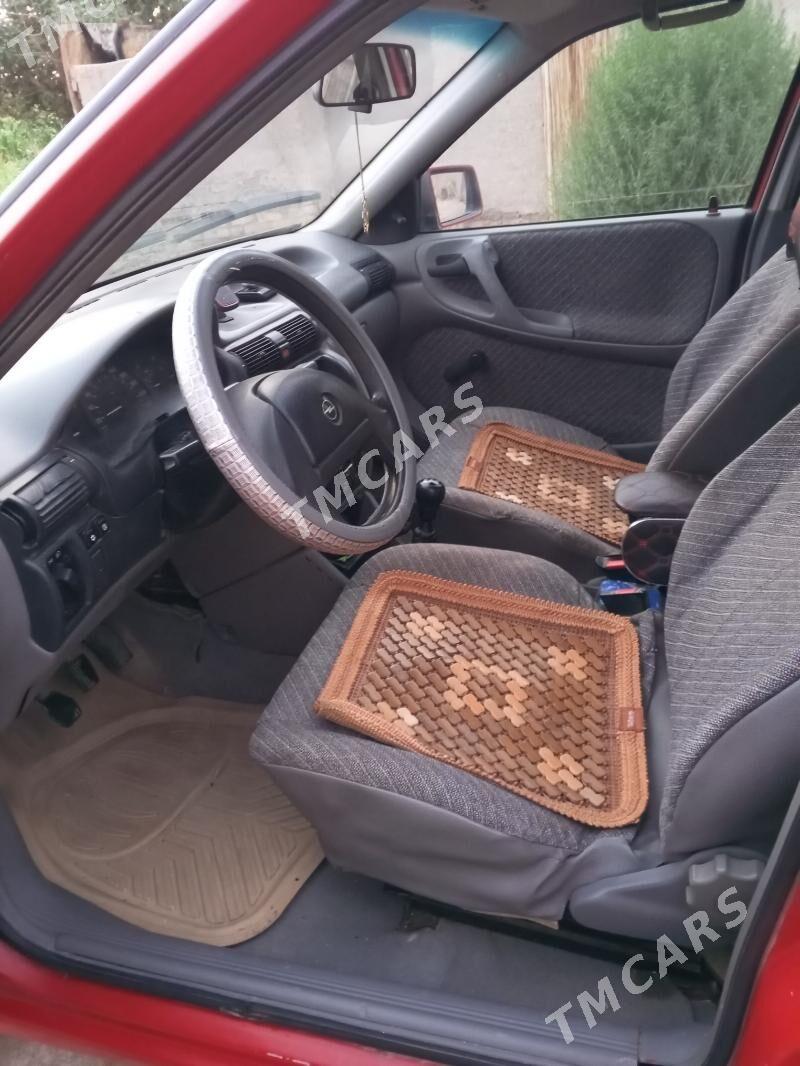 Opel Astra 1993 - 33 000 TMT - Дашогуз - img 5