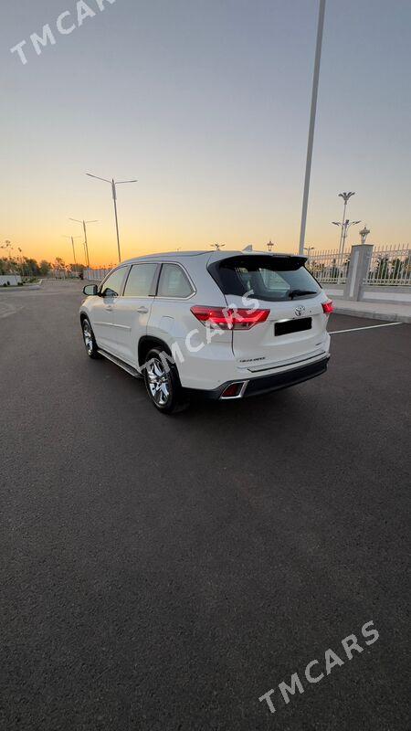 Toyota Highlander 2017 - 530 000 TMT - Aşgabat - img 3