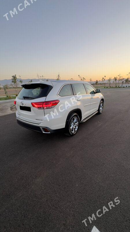 Toyota Highlander 2017 - 530 000 TMT - Aşgabat - img 10
