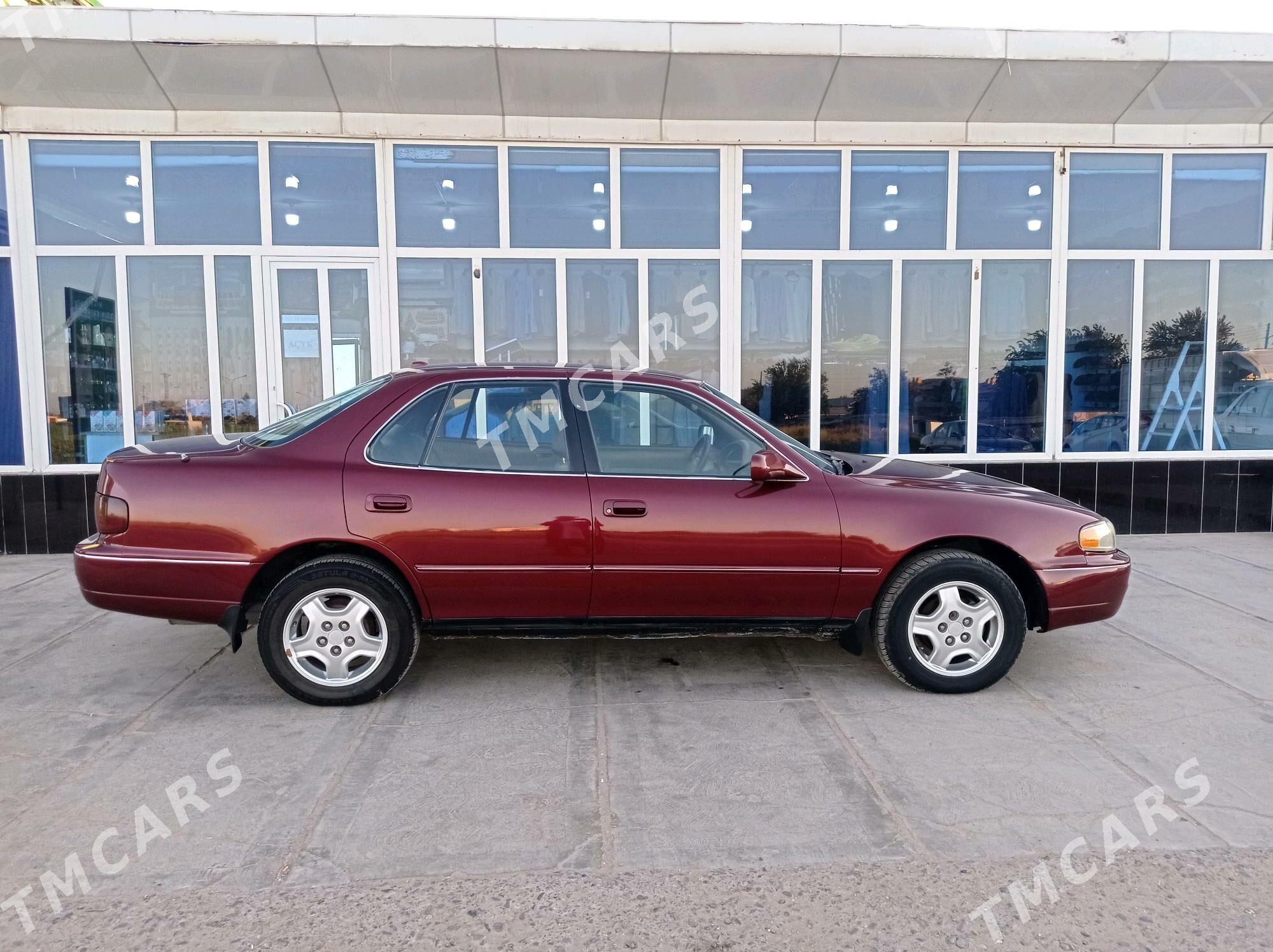 Toyota Camry 1996 - 95 000 TMT - Ёлётен - img 2