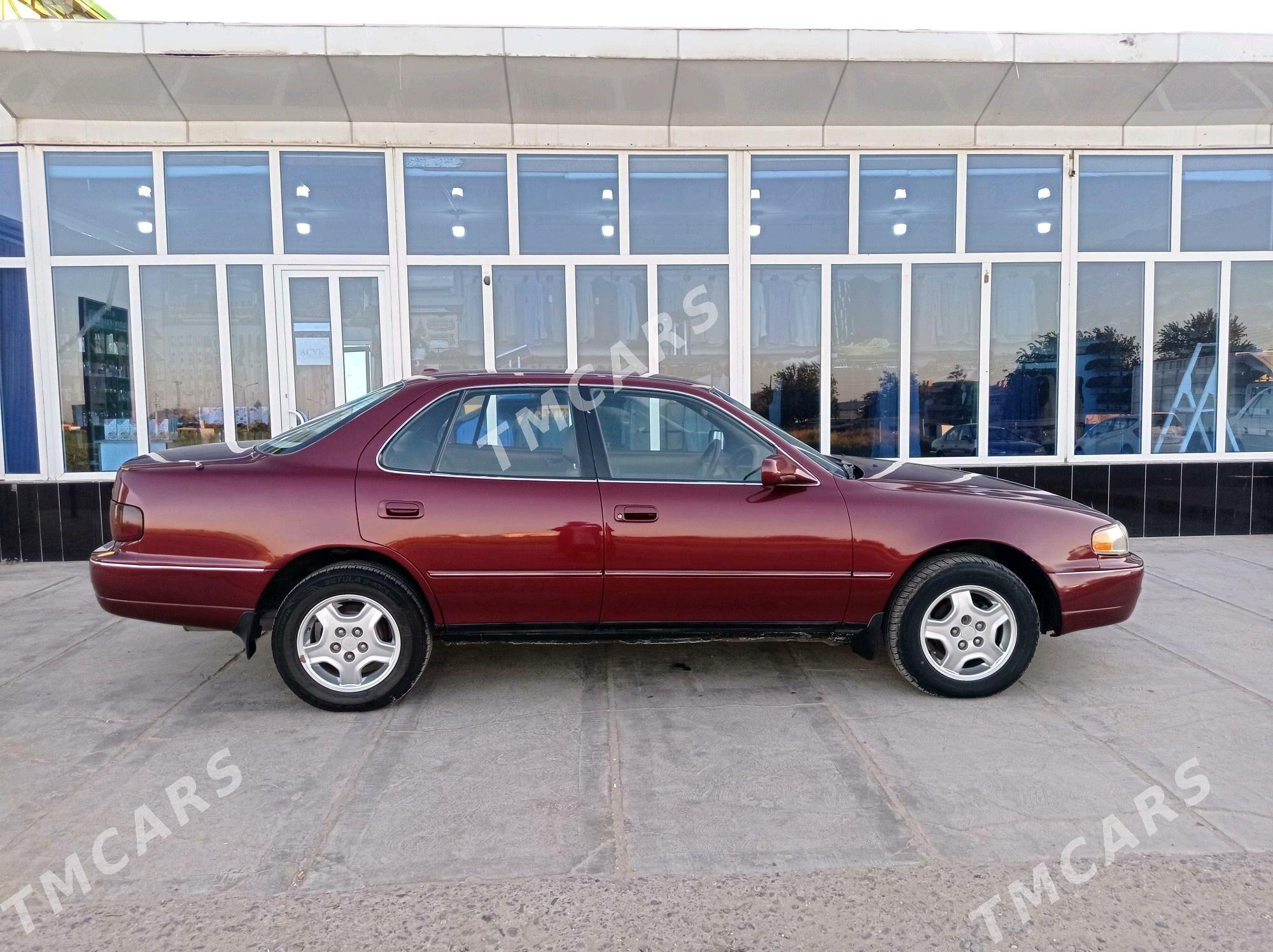 Toyota Camry 1996 - 95 000 TMT - Ёлётен - img 5