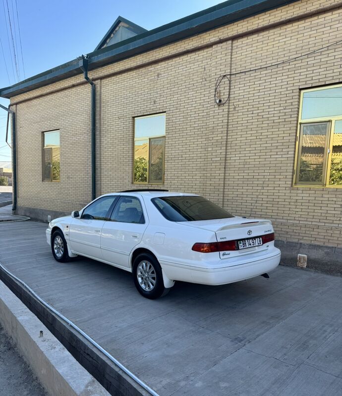 Toyota Camry 2000 - 170 000 TMT - Сакар - img 4