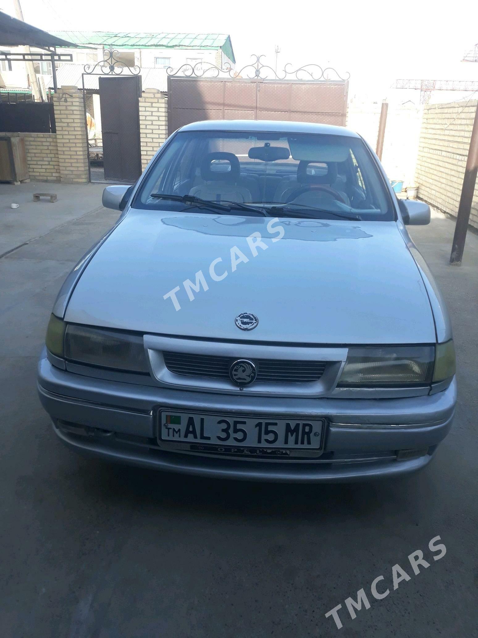 Opel Vectra 1992 - 28 000 TMT - Векильбазар - img 4