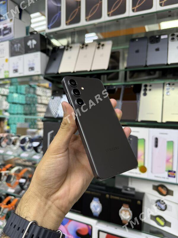 Samsung s24 8/256gb - Торговый центр "15 лет Независимости" - img 3