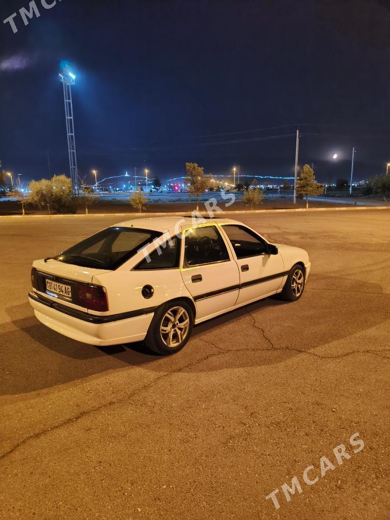 Opel Vectra 1995 - 30 000 TMT - Ruhabat (90-njy razýezd) - img 6