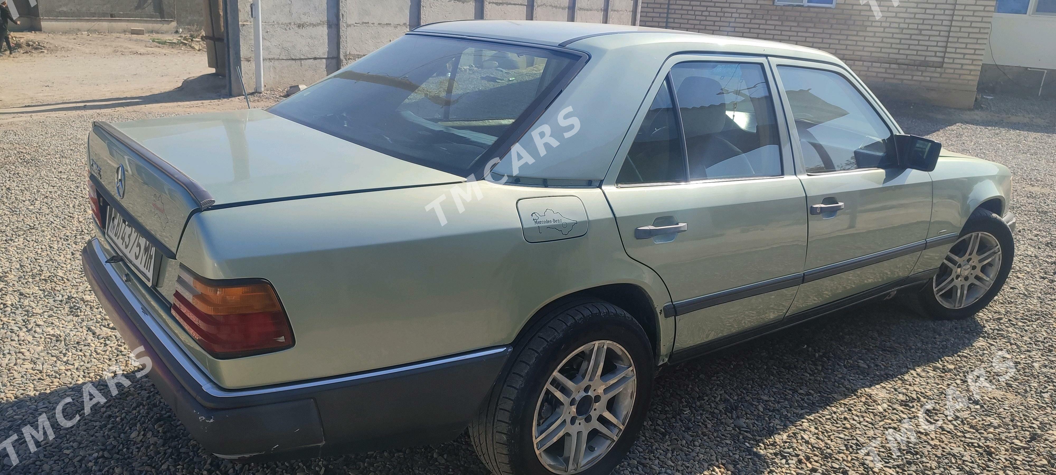 Mercedes-Benz 230E 1995 - 36 000 TMT - Wekilbazar - img 3