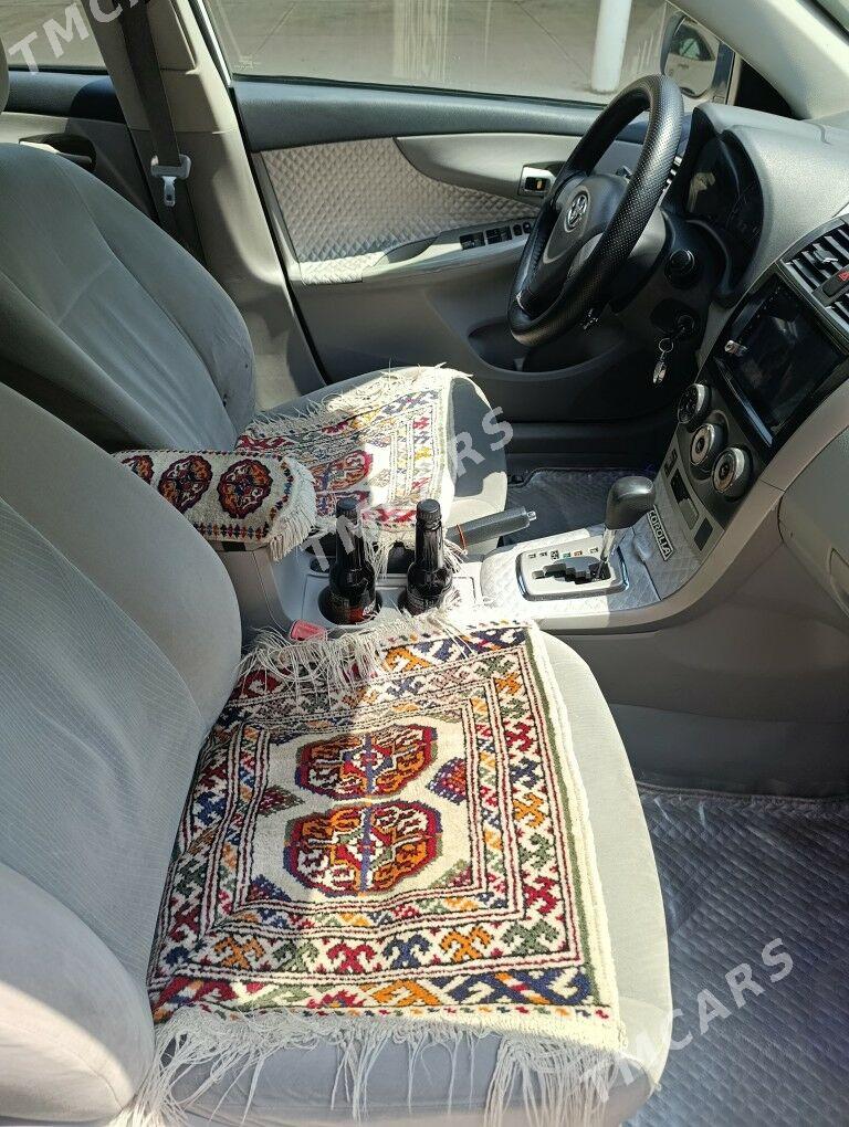 Toyota Corolla 2011 - 156 000 TMT - Ашхабад - img 5