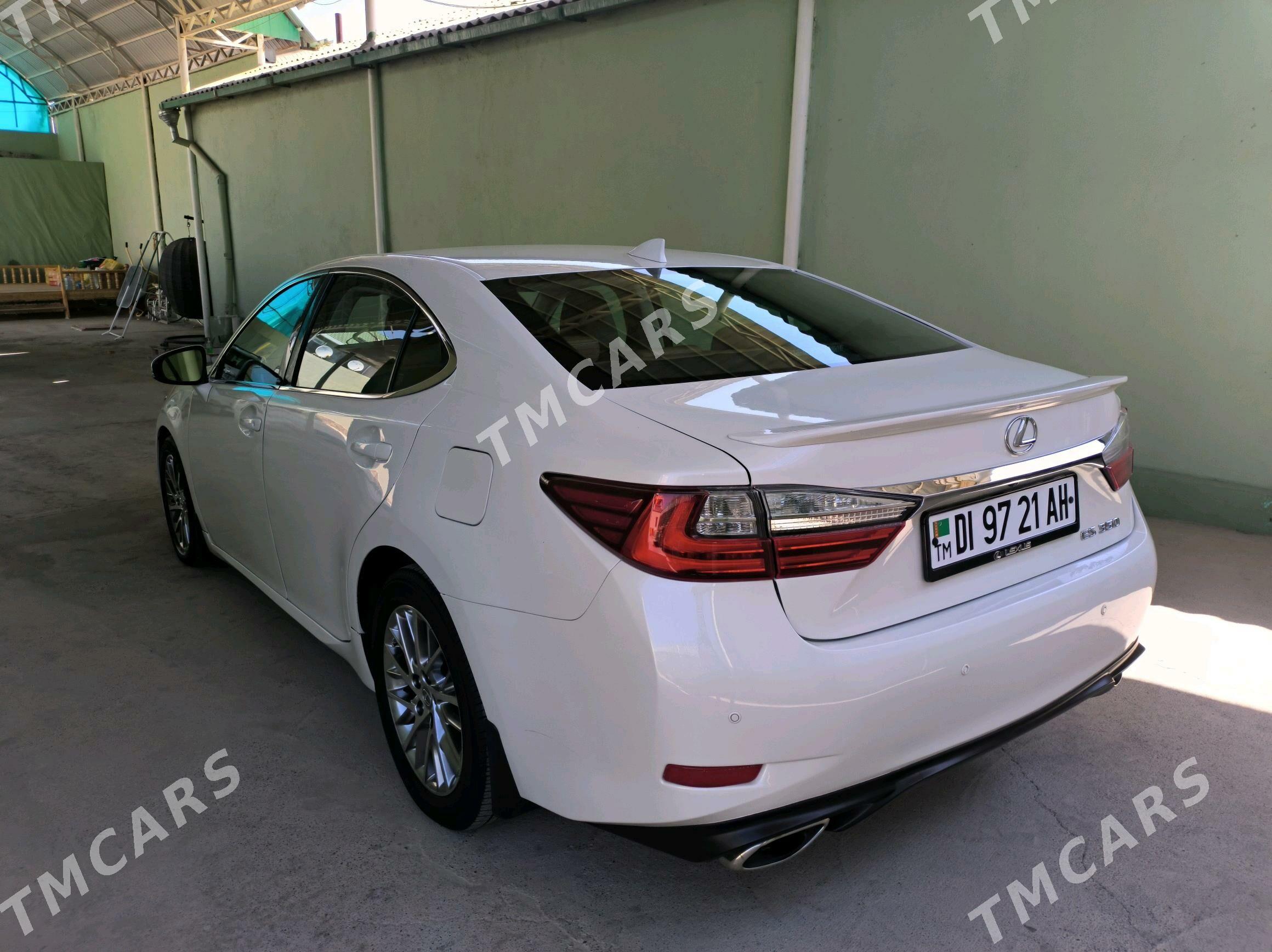 Lexus ES 350 2018 - 398 000 TMT - Анев - img 10