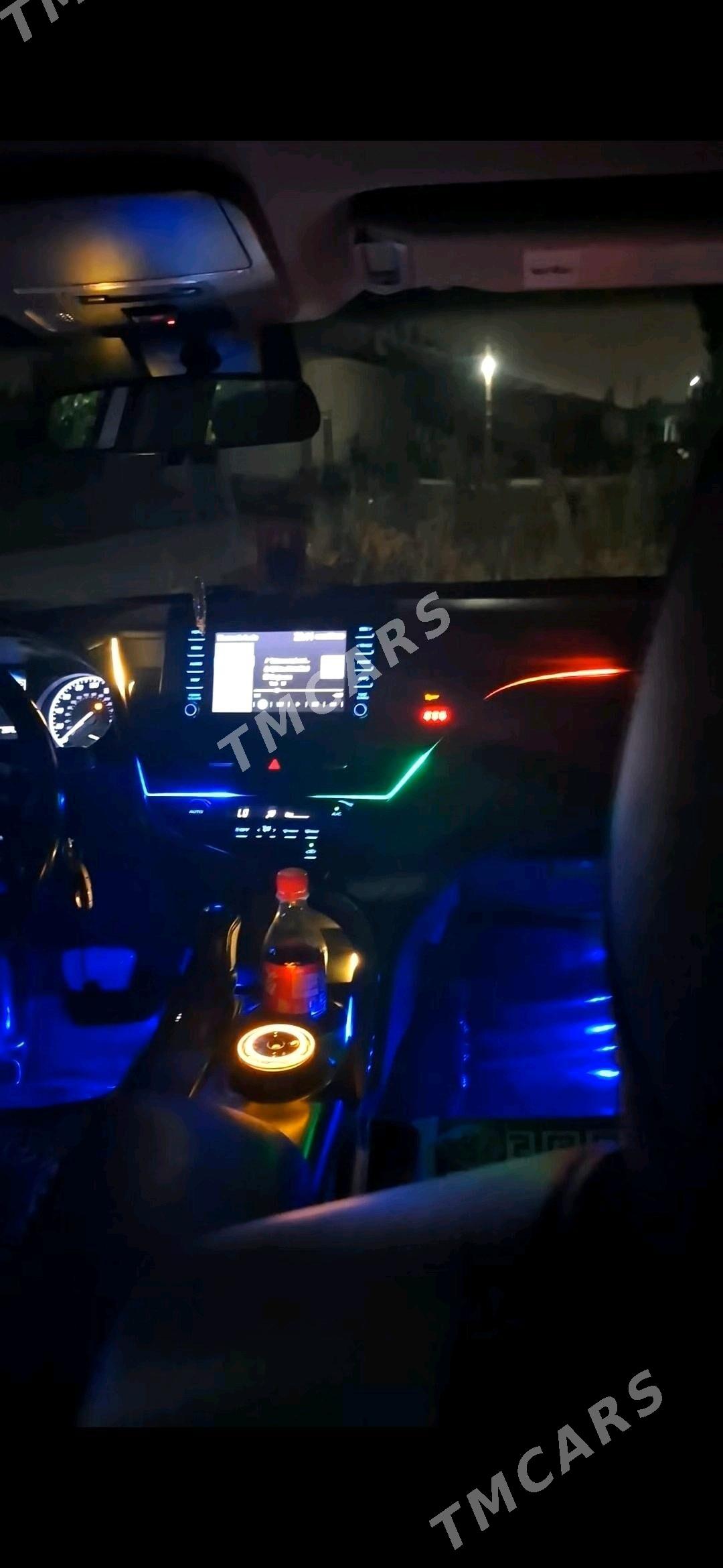 Toyota Camry 2021 - 304 000 TMT - Daşoguz - img 10