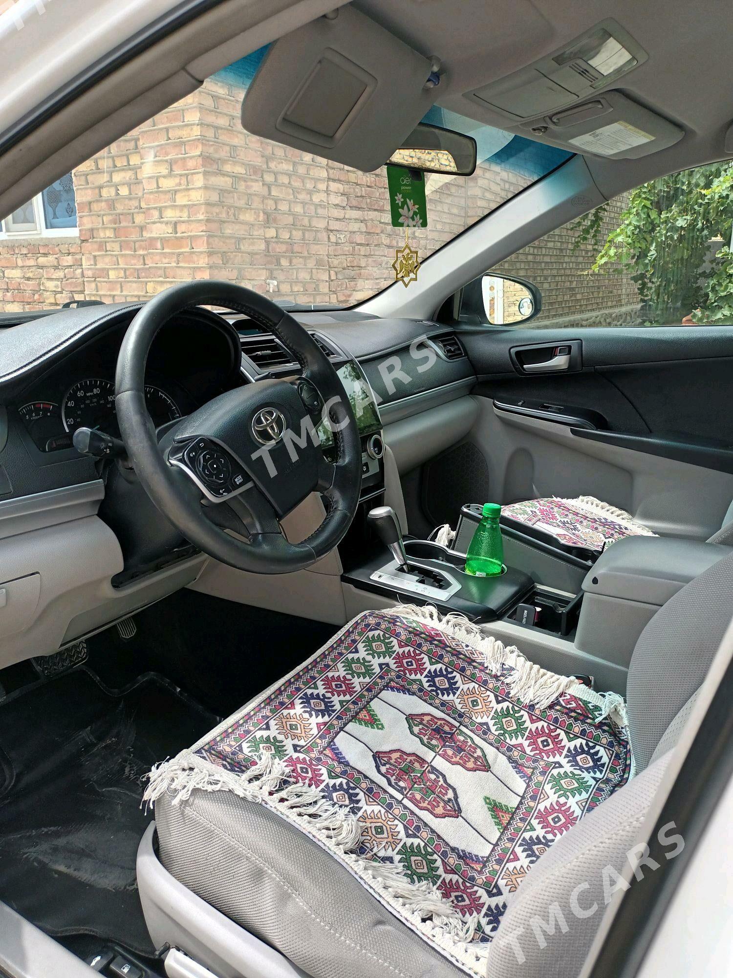 Toyota Camry 2012 - 210 000 TMT - Балканабат - img 6