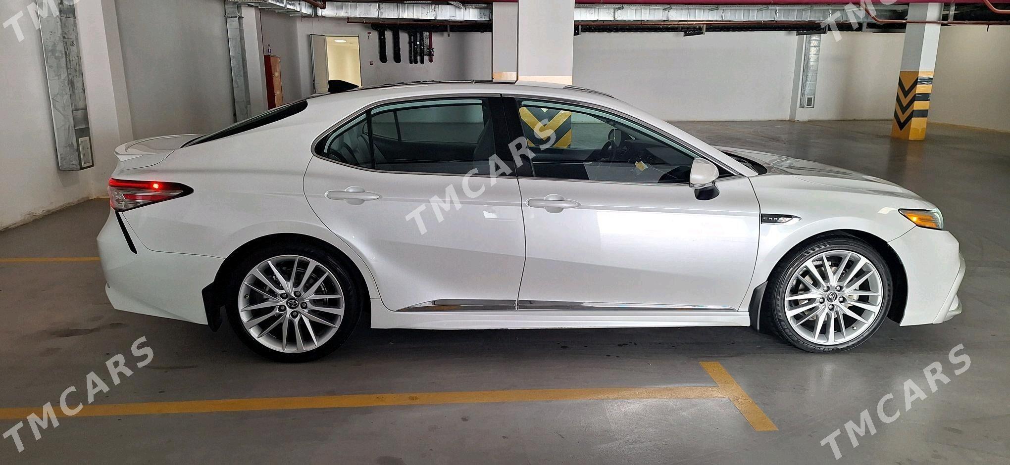 Toyota Camry 2019 - 400 000 TMT - Aşgabat - img 3