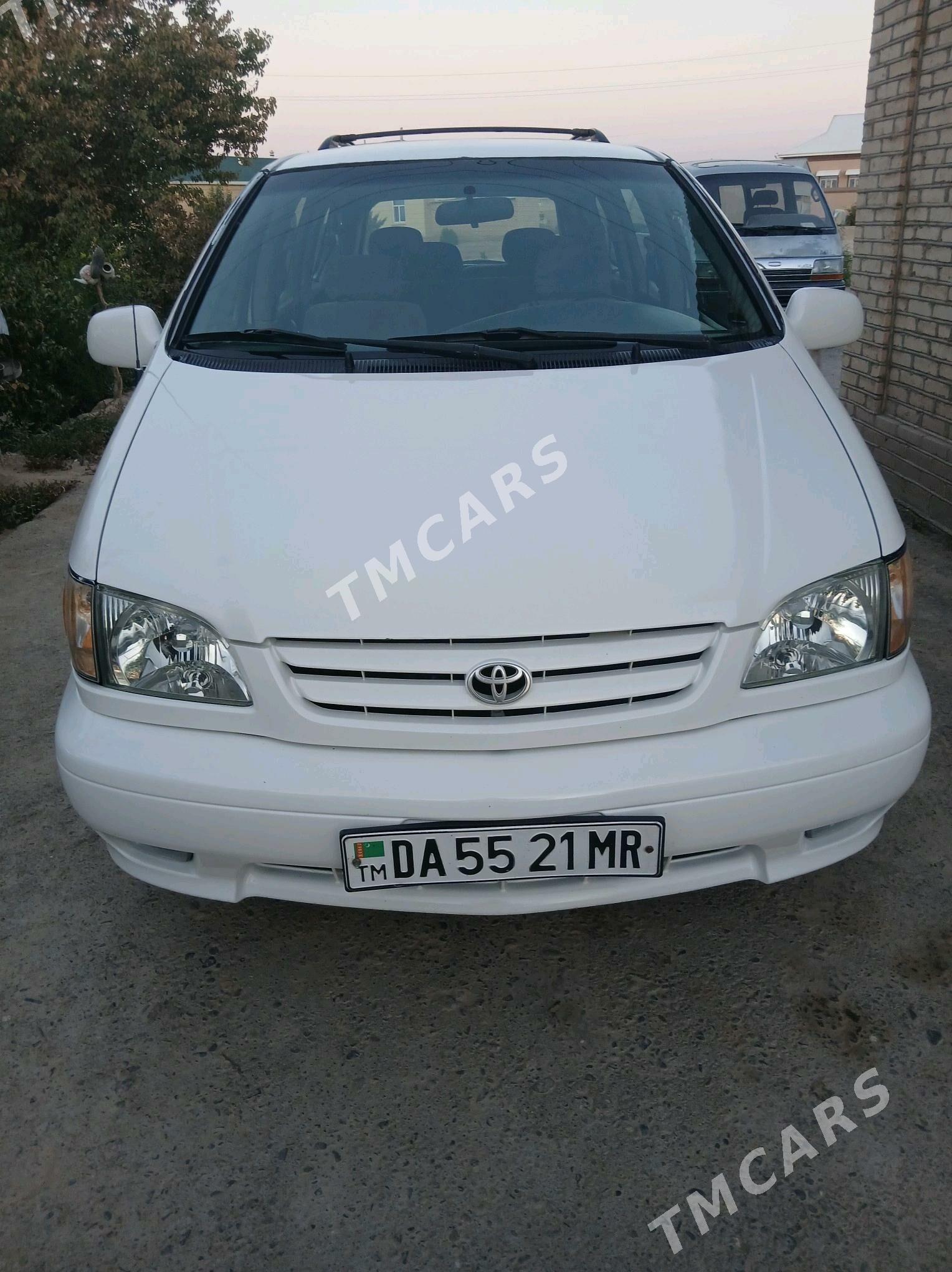 Toyota Sienna 2001 - 175 000 TMT - Мары - img 4