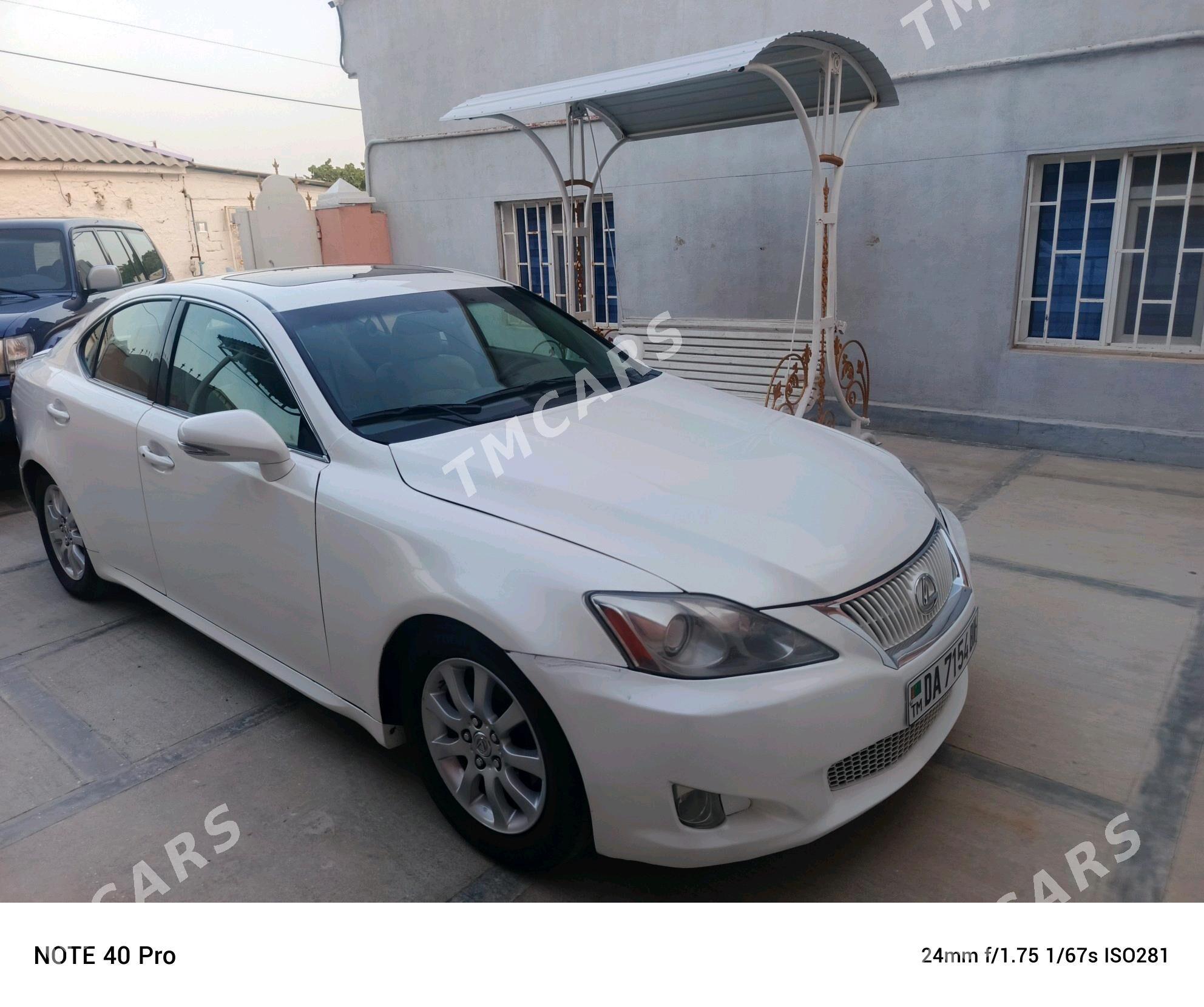 Lexus IS 250 2010 - 145 000 TMT - Балканабат - img 2