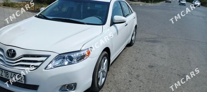 Toyota Camry 2010 - 200 000 TMT - Дашогуз - img 4