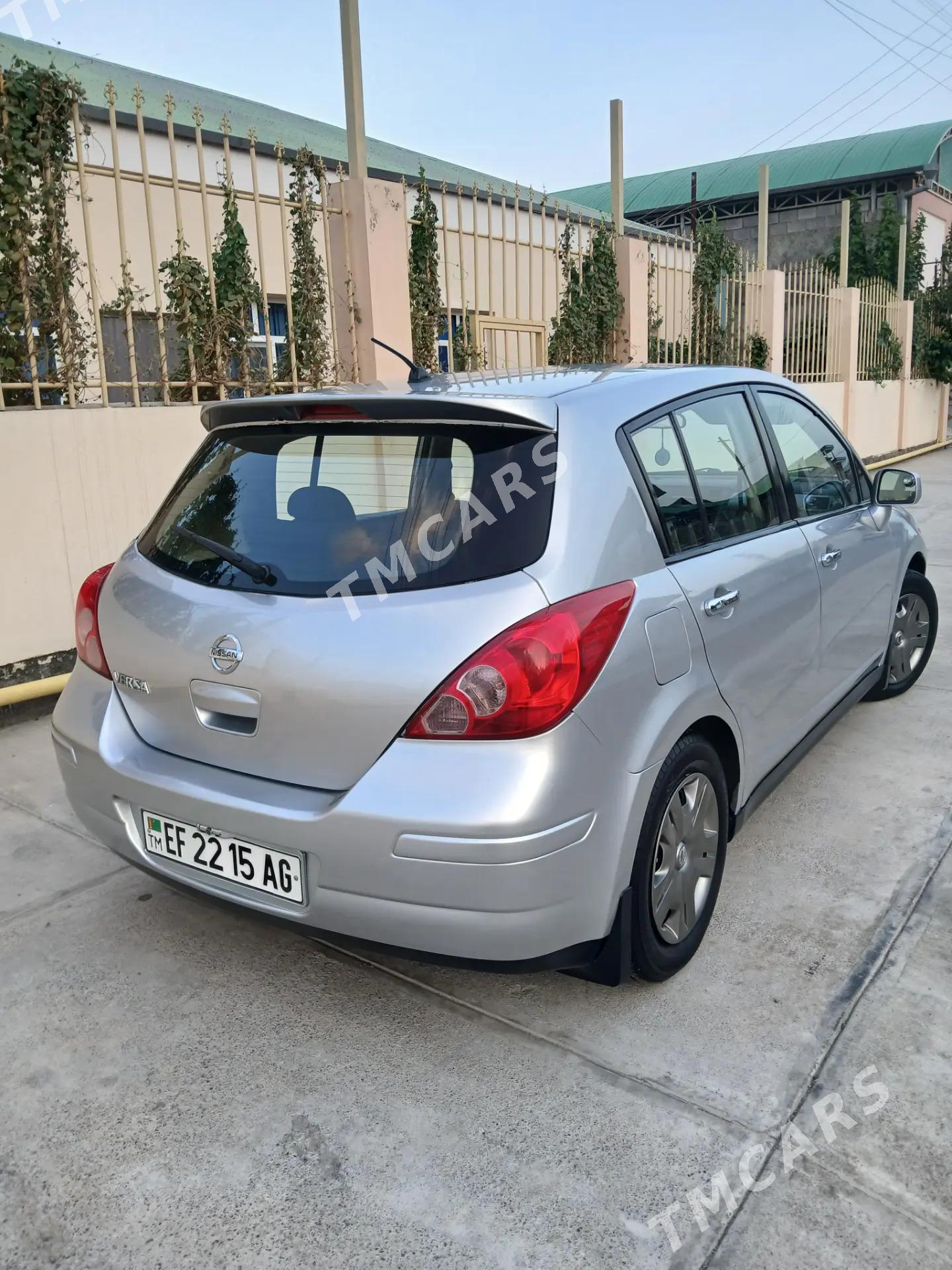 Nissan Versa 2010 - 132 000 TMT - Aşgabat - img 5