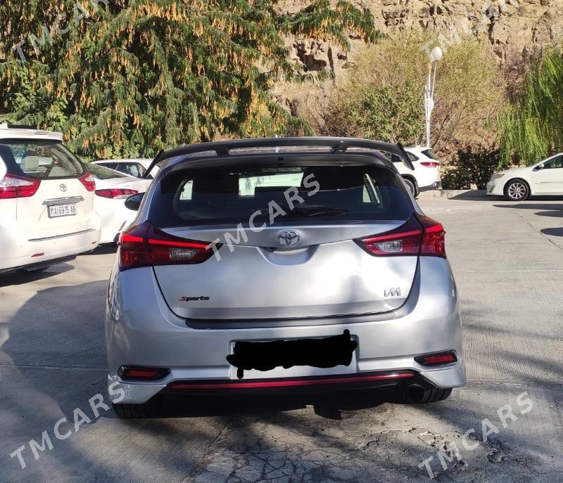 Toyota Corolla 2017 - 200 000 TMT - Aýtakow (Oguzhan köç.) - img 4