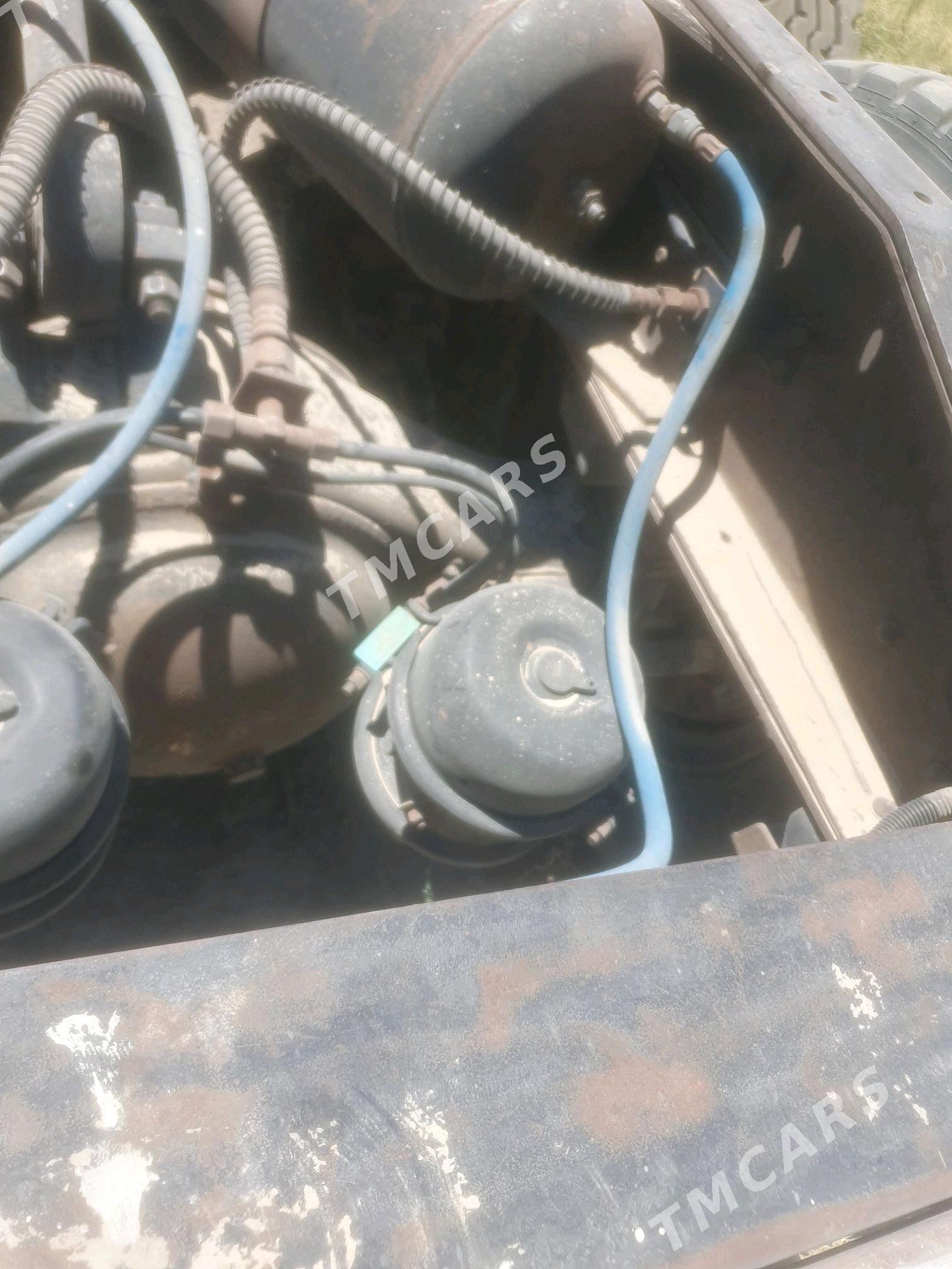 Dongfeng 370 2006 - 320 000 TMT - Мары - img 3
