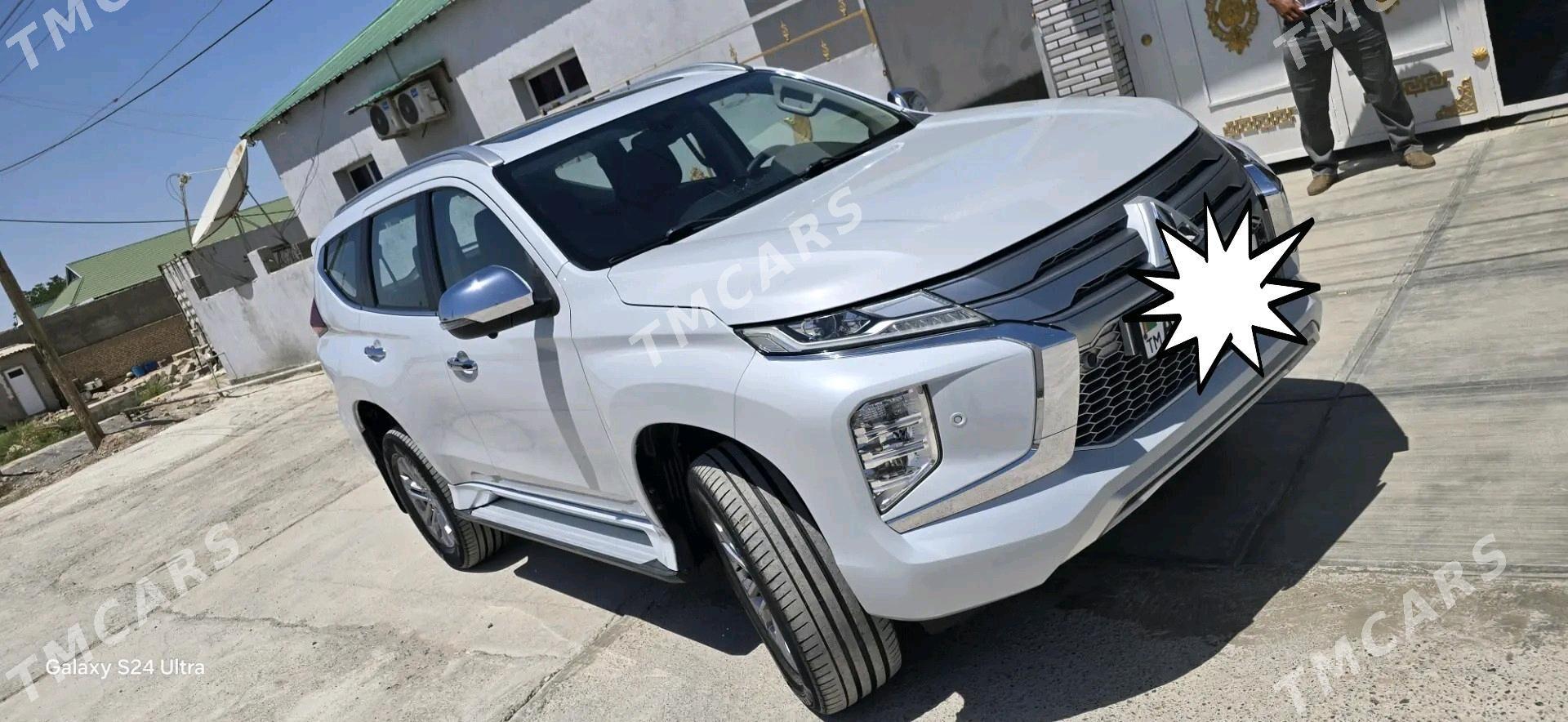 Mitsubishi Pajero 2020 - 460 000 TMT - Кёнеургенч - img 4