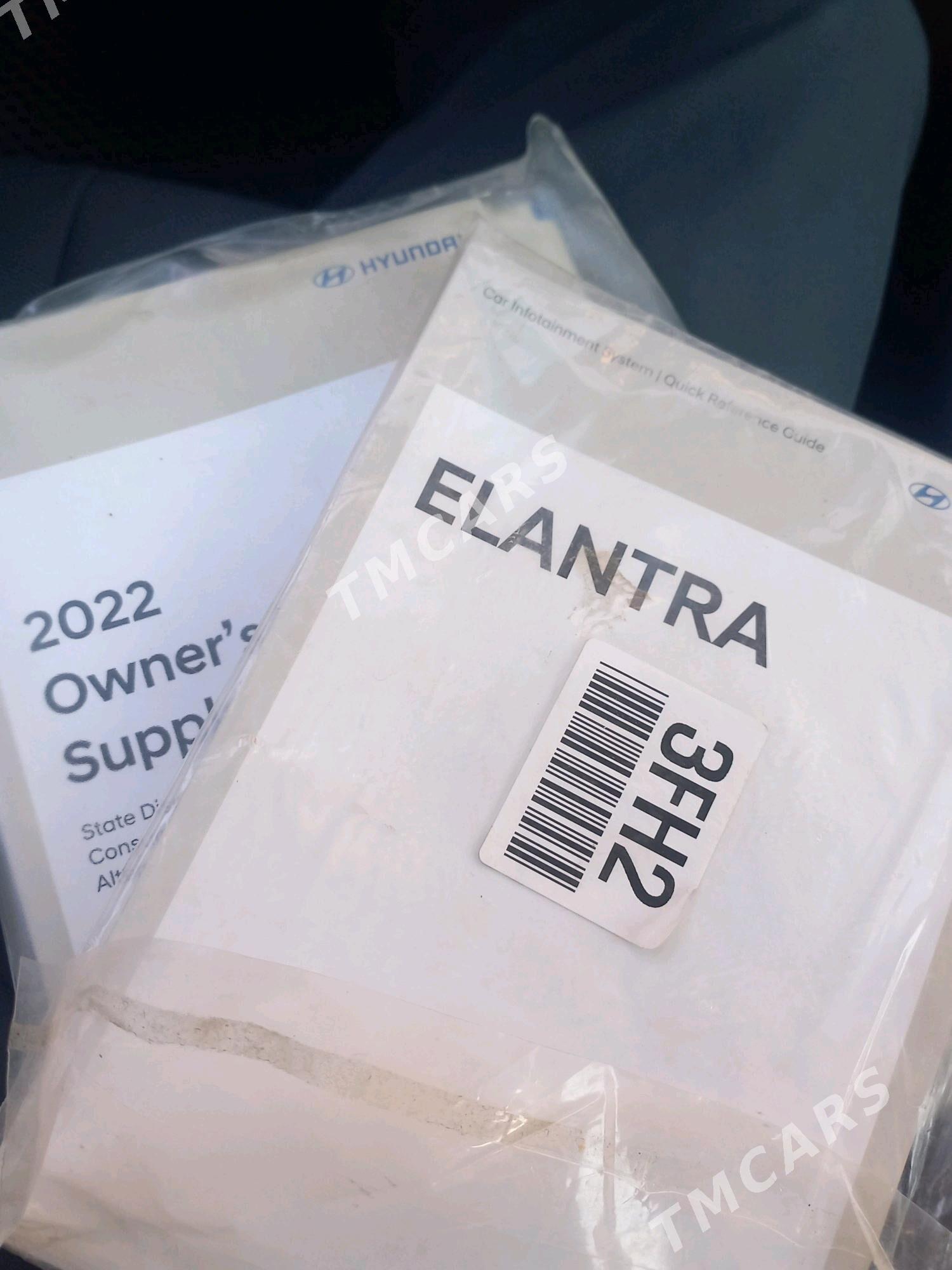 Hyundai Elantra 2022 - 240 000 TMT - Гарабекевюл - img 2