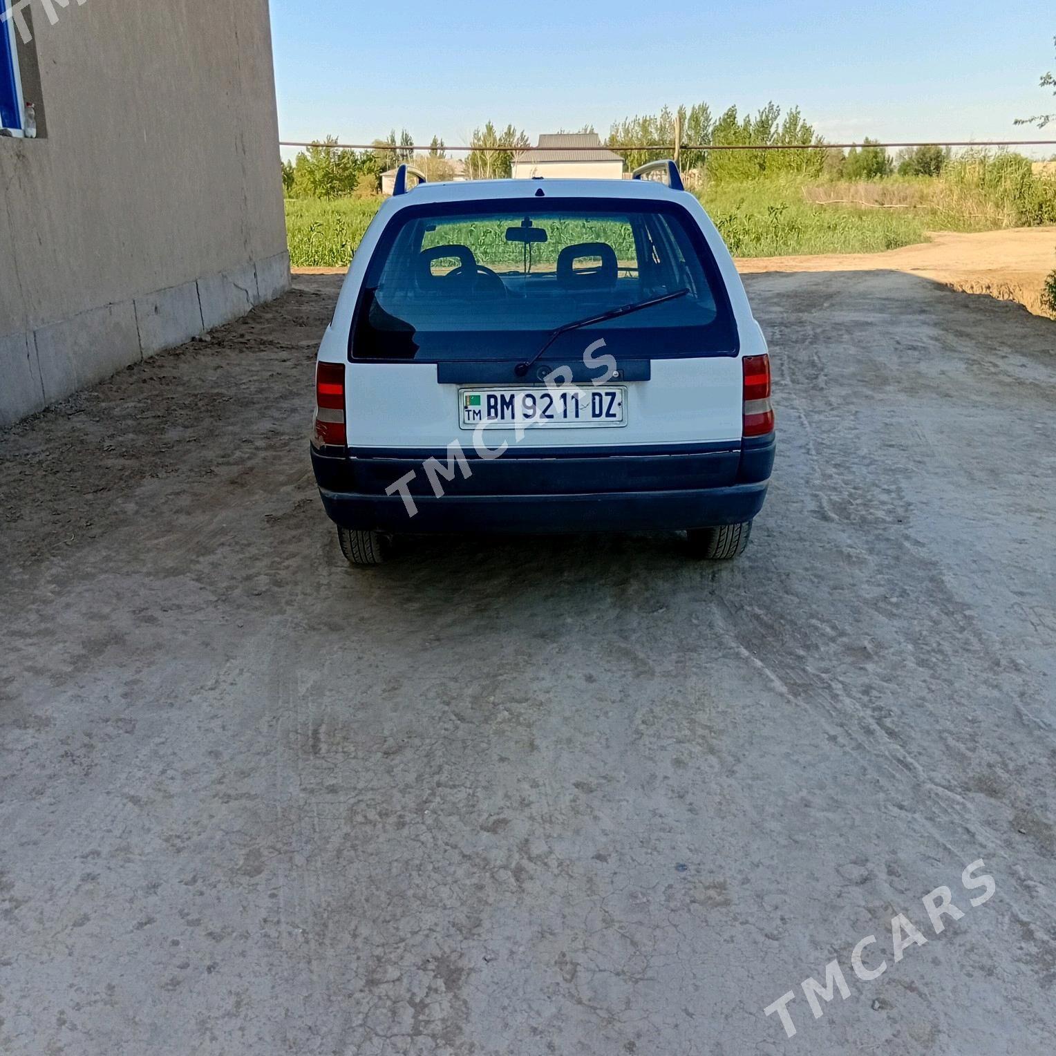 Opel Astra 1993 - 40 000 TMT - Köneürgenç - img 2