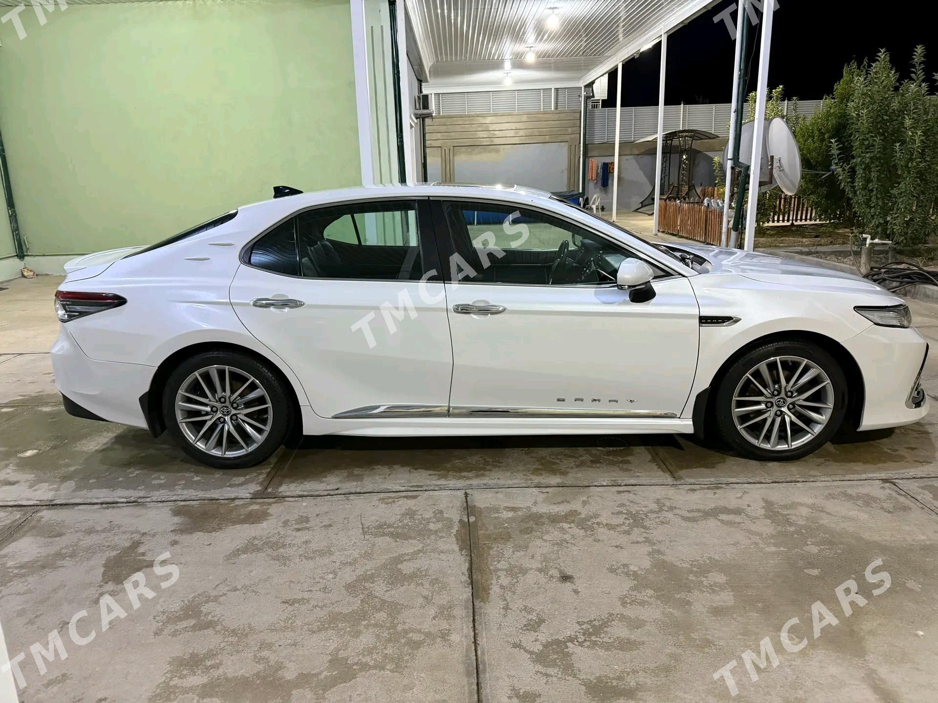 Toyota Camry 2018 - 310 000 TMT - Aşgabat - img 5