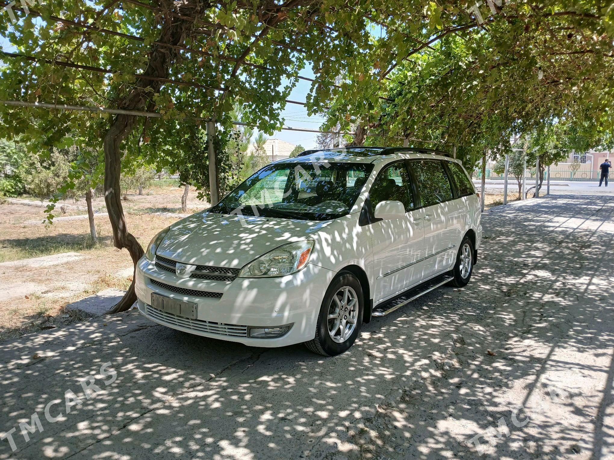 Toyota Sienna 2004 - 215 000 TMT - Kaka - img 4