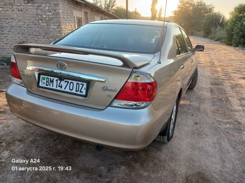 Toyota Camry 2005 - 250 000 TMT - Köneürgenç - img 7
