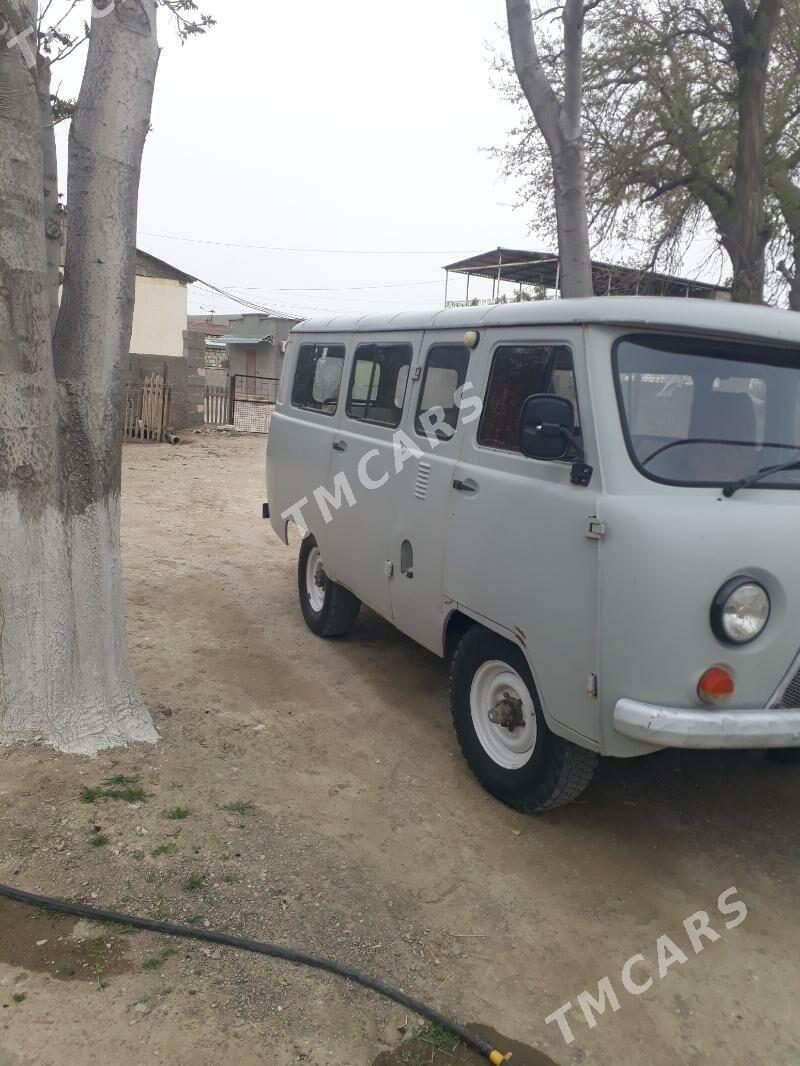 UAZ 2206 2000 - 65 000 TMT - Балканабат - img 3